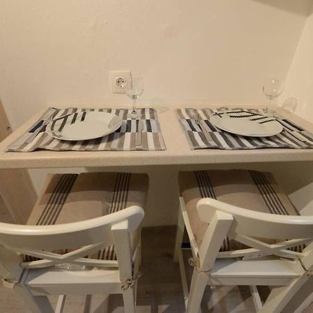 Cosy Little Modern-Rustic Apartment In Corfu Center. 외부 사진